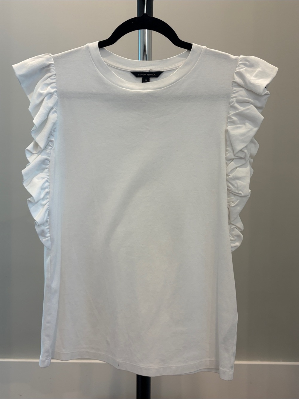 Banana Republic White Ruffle Sleeve Tank